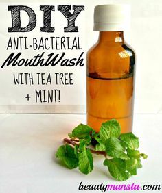 Keep your teeth and gums healthy with this antibacterial soothing mint & tea tree mouthwash recipe! This tea tree mouthwash recipe contains only natural ingredients and won’t burn your mou Mouthwash Recipe, Diy Mouthwash, Homemade Mouthwash, Mouth Wash, Natural Mouthwash, Pasta Dental, Bath Tea, Herbal Bath, Baking Soda Uses