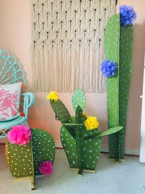 Monumental Vbs 2022, Cardboard Cactus, Monumental Vbs, Wild West Theme, Cactus Craft, Vbs Themes, Cactus Party, Western Theme Party, Mexican Party Theme