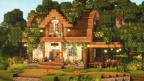 Minecraft Houses Pale Oak, Cute Minecraft Houses Cottage Core, Cottage Core Aesthetic Minecraft, Minecraft Woodland Cottage, Oak And Cherry Wood House Minecraft, Minecraft House Porch, Minecraft Houses Aesthetic Cottage, Pale Wood House Minecraft, Minecraft Pale Wood Builds