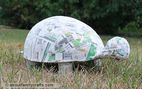 Paper Mache Patchwork Turtle – About Family Crafts Turtle Pinata, Paper Mache Turtle, Paper Mache Crafts For Kids, Paper Mache Paste, Making Paper Mache, Paper Mache Projects, Turtle Crafts, Paper Mache Animals, Shell Turtle