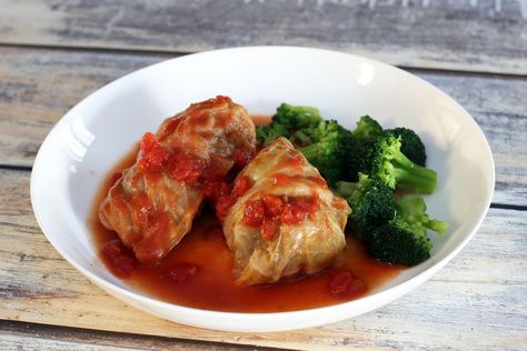 Slow Cooker Ground Beef, Stuffed Cabbage Rolls, Slow Cooker Stew, Best Crockpot Recipes, Cabbage Rolls Recipe, Paleo Crockpot, Stuffed Cabbage, Weekend Dinner, Healthy Slow Cooker