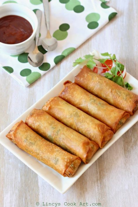 Easy Spring Roll Recipe, Vegetable Spring Roll Recipe, Easy Spring Rolls Recipe, Asian Spring Rolls, Easy Spring Rolls, Veg Roll, Veg Spring Rolls, Rolled Chicken Recipes, Cook Art