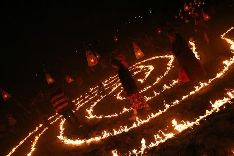 Fire ritual in Avalon Field | Flickr - Photo Sharing! Fire Ritual, Fire Witch, Ritual Sacrifice, House Of Night, The Boogeyman, Montage Photo, The Embrace, Sendai, Dark Night