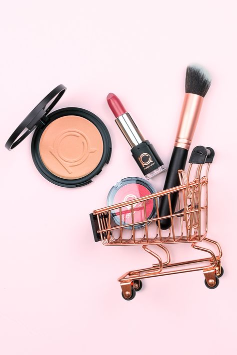 Makeup Pictures Photography, Nykaa Logo, Cosmetics Photography Instagram, Cosmetics Photography Ideas, Makeup Backgrounds Wallpapers, Beauty Cosmetics Photography, Cosmetics Wallpaper, Makeup Collage, Beauty Logo Makeup