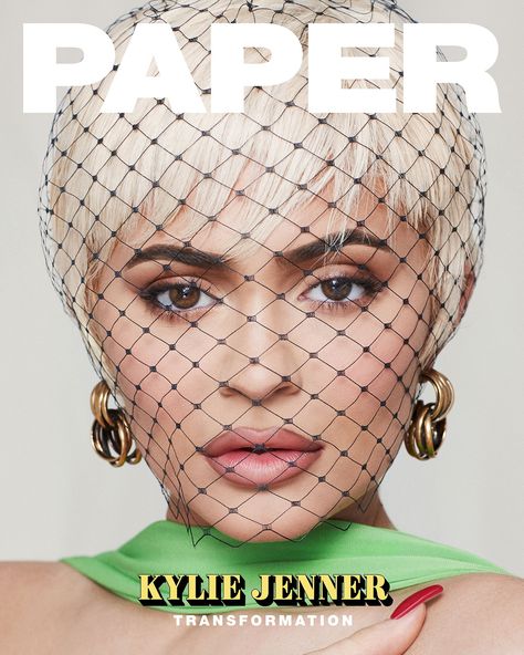 kylie jenner paper magazine Kylie Jenner Talks Plastic Surgery and Makeup Kylie Jenner Transformation, Paper Magazine Cover, Estilo Kylie Jenner, Paper Magazine, Kylie Cosmetic, Under The Knife, Kylie Kristen Jenner, King Kylie, Keeping Up With The Kardashians