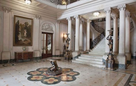 Havana House, Cuban Architecture, 1920s Design, Foyer Staircase, Inspiring Architecture, Chateau Hotel, Luxurious Rooms, Maison Jansen, Anna Karenina