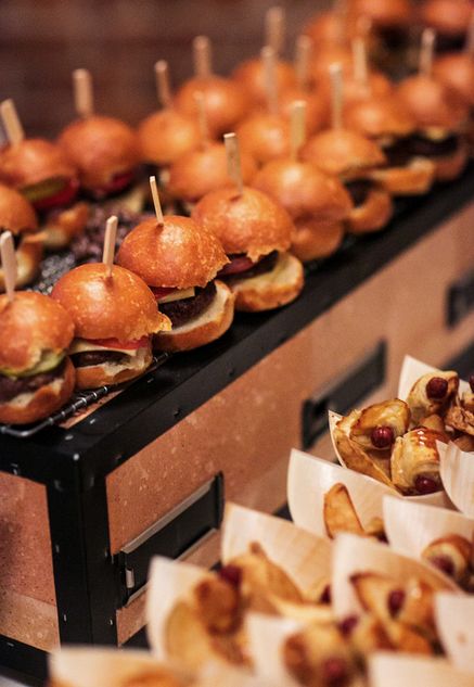 Burger Station Wedding, French Fries Wedding, Hamburger Station, Sausage In A Blanket, Burger Station, Hamburger Bar, Slider Station, Gourmet Hamburgers, Hamburger Sliders