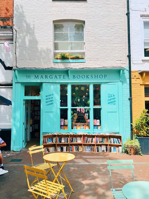 Coastal Bookstore, Coffee Serving, Trip Ideas, Day Trip, Cool Places To Visit, Bookstore, Aesthetic Pictures, New Books, Front Yard