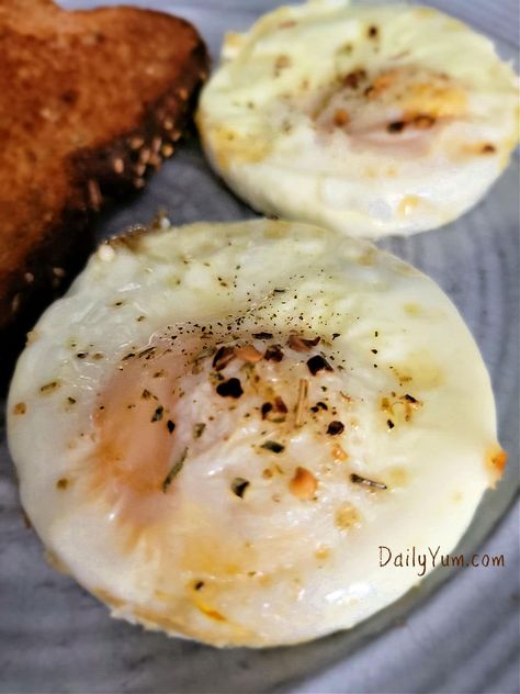 Air Fryer Recipes Eggs, Airfryer Breakfast, Daily Yum, Fried Egg Recipes, Actifry Recipes, Air Fryer Recipes Breakfast, Easy Air Fryer Recipes, Ways To Cook Eggs, Air Fryer Cooking Times