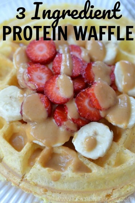 Protein Waffle Recipe, Easy Protein, Protein Waffles, Breakfast Low Carb, Healthy Protein Snacks, Low Carb Easy, Low Carb Protein, Waffle Recipe, Protein Powder Recipes