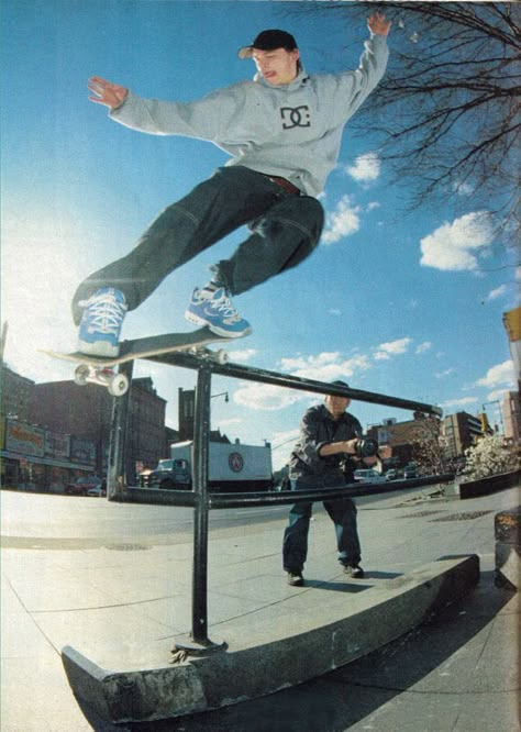 Josh Kalis, Skateboard