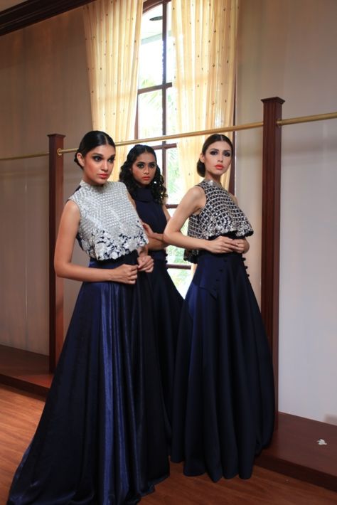 crop top style gown Indo Western Gowns, Lehenga Photos, Lehengas Wedding, Western Gowns, Gown Floral, Crop Top Style, Gown Designer, Cape Fashion, Gown Blue