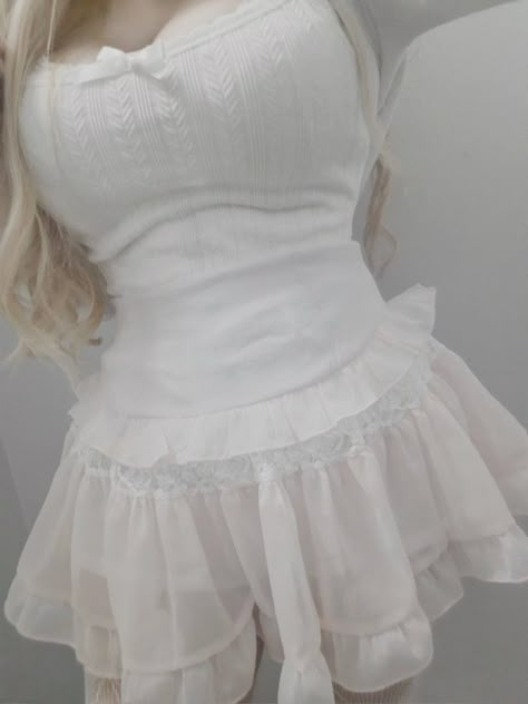 Soft Angel Aesthetic, Gloomy Coquette, White Coquette, Kawaii Outfit Ideas, Doll Aesthetic, Future Outfit, Feminine Outfit, Dress Picture, Insta Photo Ideas