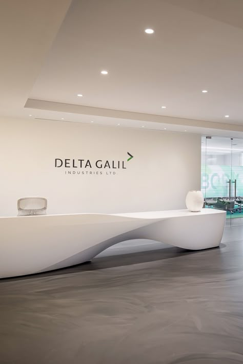 Organic Reception Desk Design, Organic Reception Desk, Front Desk Design, Dental Office Design Interiors, Reception Desk Design, Lobby Interior Design, Clinic Interior Design, Hospital Interior, Dental Office Design