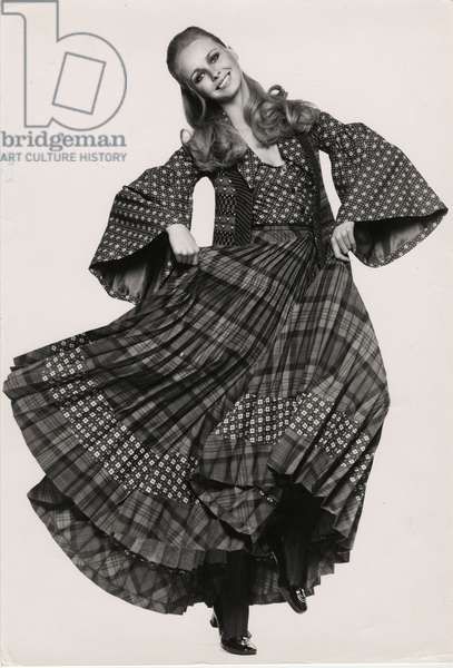 60s London, Bill Gibb, 21 December, Times Newspaper, Fashion Reference, Museum Fashion, Tartan Skirt, Sindy Doll, 20th Century Fashion