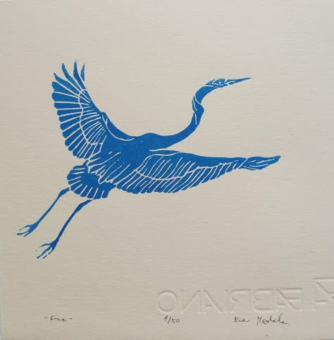 "Linocut Crane printed on Fabriano Rosapina 220g ivory paper. Illustration taken from my project \"Where do my wings carry me\". Format 16 x 16 cm. I manually print each copy, so each is unique with slight variations in color. There are 50 signed copies. They are sold unframed.  I draw my project directly on the linoleum and the grave using gouges. Then I roll a water-based ink on the lino and lay the paper to make a manual print. If you would like another color than those offered, or if you hav Crane Drawing, Linocut Art, Dragonfly Art, Paper Illustration, Bird Drawings, Bird Illustration, Lino Print, Linoleum, Linocut Prints