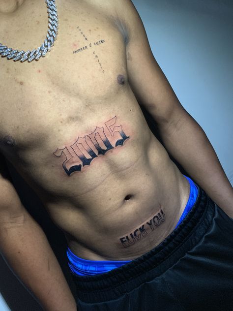 2003 Neck Tattoo, 2006 Tattoo Ideas, Alt Guys, Typographic Tattoo, Chest Tattoo Stencils, Tattoos 2023, High Jokes, La Tattoo, Men Abs