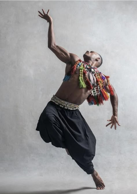 African Dance Art, Dance Shoot, Dancer Poster, Black Dancers, Afro Dance, Black Movement, Dancer Photography, Dance Inspiration, Dancer Pose