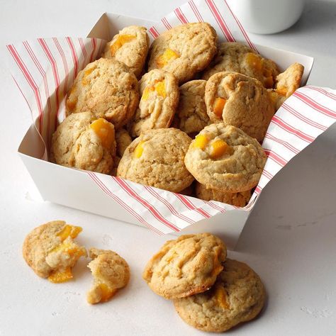 My sister brought me fresh peaches one year, and we decided to make these fruity cookies. They also make fantastic ice cream sandwiches—just put some vanilla ice cream between two cookies for a delicious summer treat! —Anna Miller, Churdan, Iowa Peach Cobbler Cookies, Cobbler Cookies, Fruity Cookies, Peach Cookies, Drop Cookie Recipes, Summer Potluck, Potluck Desserts, Peach Desserts, Food Appetizers