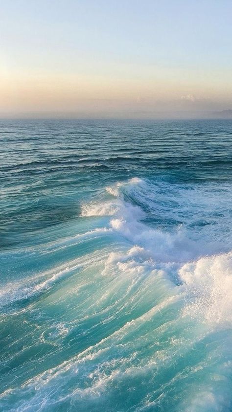 Ocean Wallpaper Aesthetic, Wallpaper Estetika, Ocean Girl, Pretty Landscapes, Ocean Wallpaper, Ocean Vibes, Summer Backgrounds, Aesthetic Pinterest, Acropolis