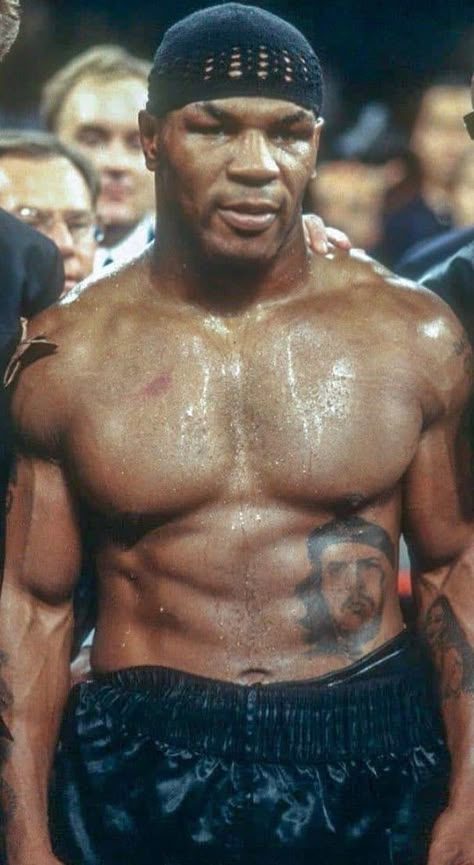 Mike Tyson Mike Tyson Tattoo, Mighty Mike, Mike Tyson Boxing, محمد علي, Boxing Images, Cr7 Messi, Boxing Posters, Boxing History, Like Mike