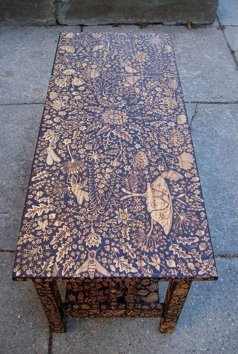 Burnt Coffee Table, Diy Muebles Ideas, Burnt Coffee, Hemma Diy, Wood Burning Art, Discount Furniture, Pyrography, Wood Burning, Furniture Ideas