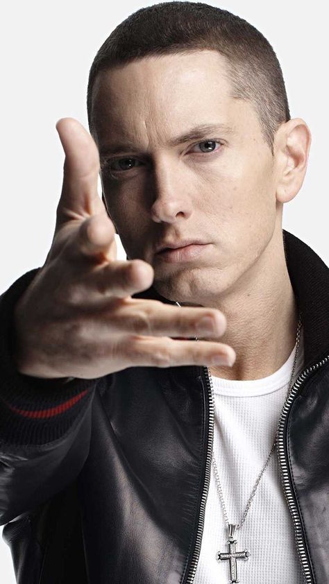 Eminem Hd Wallpapers, Wallpaper Eminem, Eminem Wallpaper Iphone, Eminem Wallpaper, Eminem Albums, Popular Music Artists, Famous Music Artists, Black Music Artists, Eminem Music