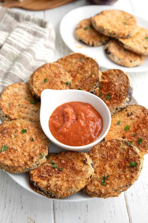 This delicious Air Fryer Eggplant has a crispy coating and a meltingly tender center. It's a wonderful and healthy way to serve this tasty low carb veggie! #eggplantrecipes #eggplant #airfyerrecipes Eggplant Parmesan Air Fryer, Air Fryer Eggplant, Low Carb Veggie, Breaded Eggplant, Air Fryer Recipes Keto, Parmesan Crusted Pork Chops, Small Eggplant, Baked Eggplant, Low Carb Sides