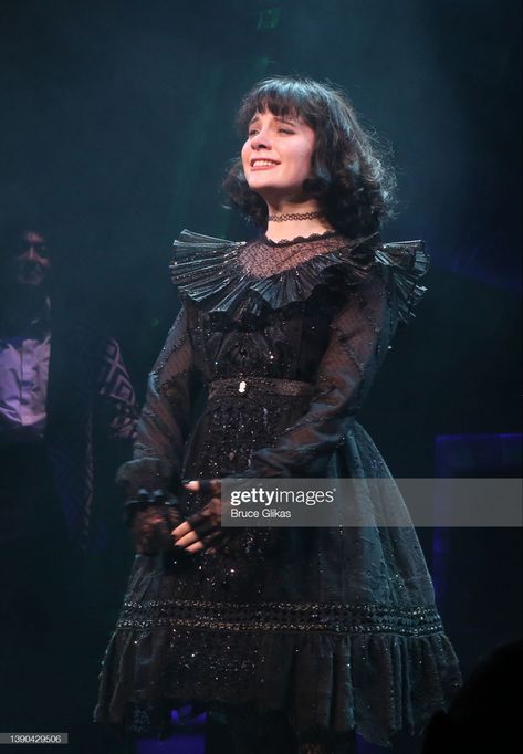 Beetlejuice The Musical Lydia Deetz Costume Musical, Lydia Deetz Elizabeth Teeter, Elizabeth Teeter Lydia, Lydia Beetlejuice Musical, Lydia Deetz Musical, Lydia Deetz Outfit, Lydia Beetlejuice Costume, Lydia Outfits, Lydia Cosplay