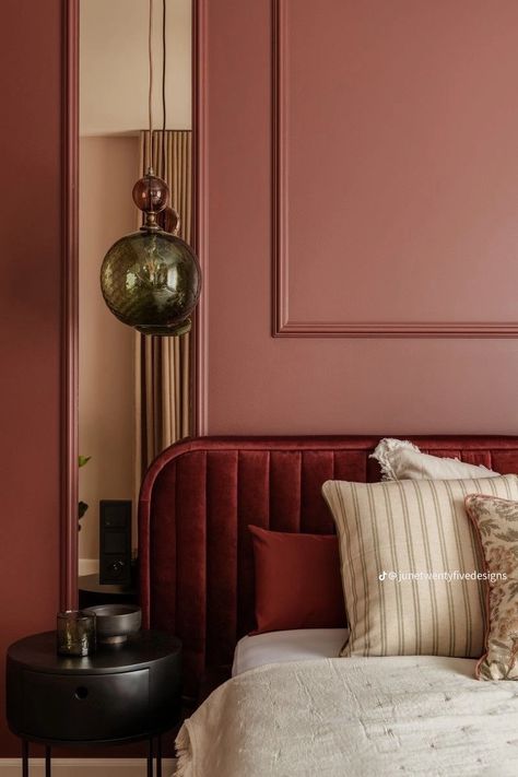 Burgundy Bedroom, Red Bedroom, Pantone Color Of The Year, Viva Magenta, Trendy Furniture, Pink Room, Pink Walls, Dream House Decor, Wall Treatments