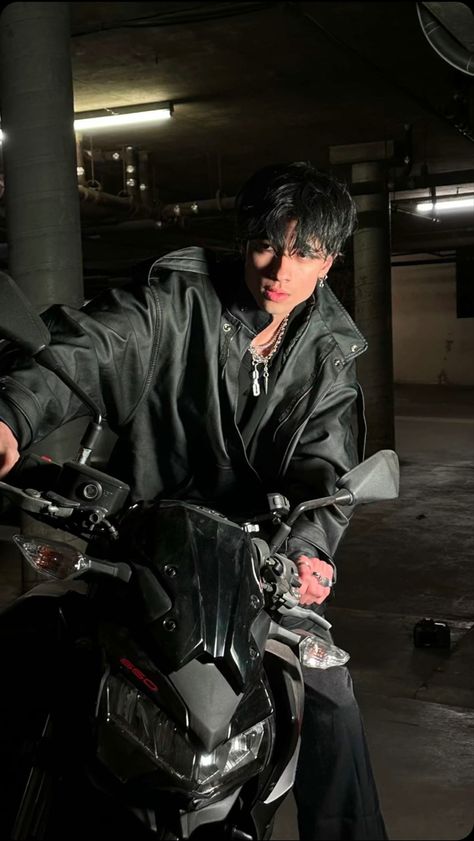 Biker Outfit Men, Biker Outfits, Sebastian Moy, Motorcycle Guy, Northstar Boys, Biker Boys, Tiktok Outfits, Biker Men, Biker Outfit