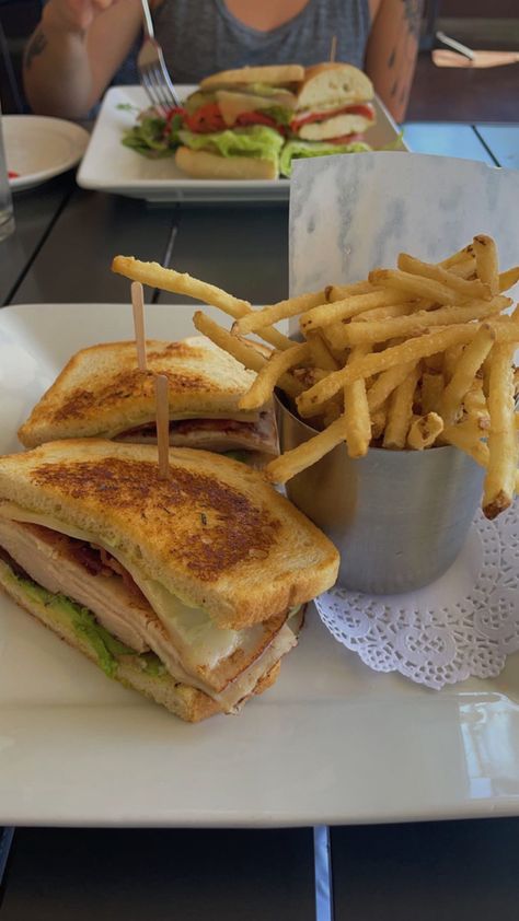 club sandwich | turkey | swiss | pesto aioli | fries | lunch Lunch Pics, Food Lunch, Lunch Break, Box Ideas, Kentucky, Vision Board, Lunch Box, Cafe, Drinks