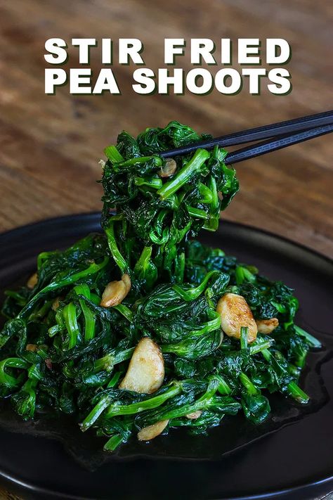 Pea Shoots Recipe, Spicy Pork Bulgogi Recipe, Ground Beef Bulgogi Recipe, How To Stir Fry, Fluffy Dumpling Recipe, Pork Bulgogi Recipe, Spicy Miso Ramen Recipe, Doenjang Recipe, Asian Veggies