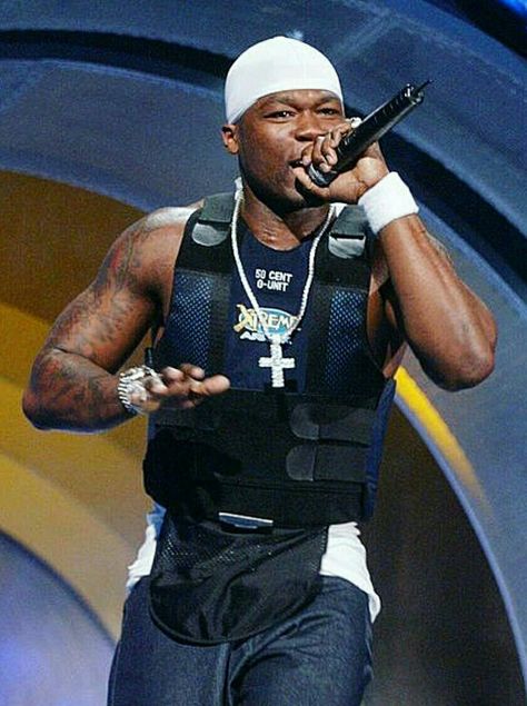 50 Cent Wallpaper Aesthetic, 50 Cent Wallpaper, 50 Cent Concert, 50 Cent G Unit, Curtis Jackson, 90s Rap Aesthetic, Kanye West Photo, Rapper 50 Cent, Sweet 16 Outfits