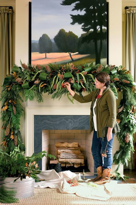 Dressed-Up Christmas Mantels Mantel Cover, Holiday Mantel Decorating Ideas, Mantle Christmas, Holiday Mantel, Christmas Garlands, Christmas Mantel, Christmas Mantel Decorations, Christmas Mantle, Christmas Fireplace