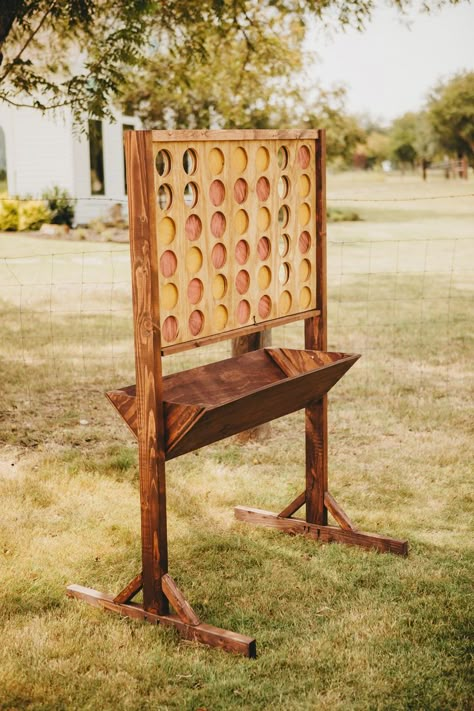 Connect four Giant Connect Four, Lawn Games Wedding, Diy Yard Games, Connect Four, Garden Games, Diy Holz, Yard Games, Lawn Games, Backyard Games