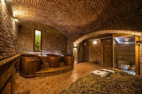 Beer spa...if I actually liked beer this would be amazing. You sit in the spa with the beer on tap?!! Beer Bath, Beer Spa, Czech Beer, Brewery Bar, Praha Prague, Prague Travel, Wooden Bath, Spa Retreat, Spa Offers