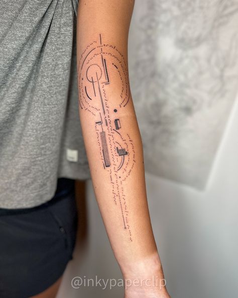 Sammi 郭 🇭🇰|🗽NYC Tattoo Artist | An homage to one of Gray’s favourite pieces “Contact” by Carl Sagan. Ft. a radio telescope from the Very Large Array, prime numbers... | Instagram Radio Telescope, Nyc Tattoo, Prime Numbers, Carl Sagan, Tattoo Artist, Tattoo Artists, Mood Boards, Tattoos, Instagram