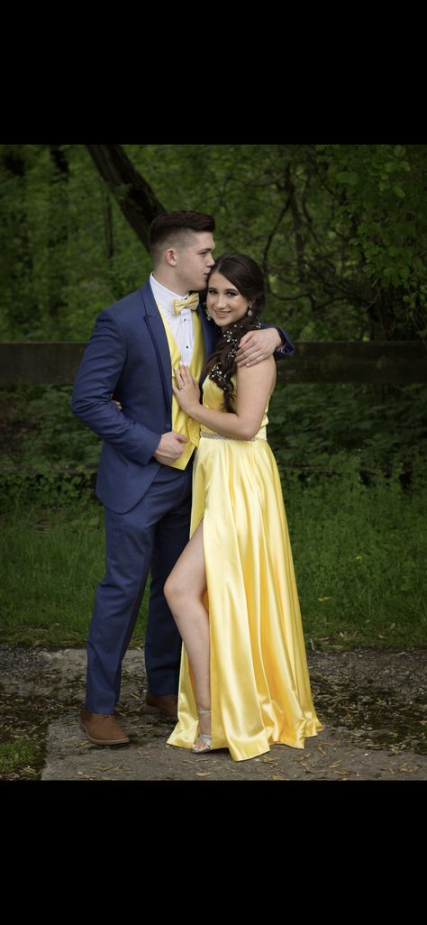 Navy And Yellow Prom Couple, Yellow Prom Dress With Navy Suit, Blue And Yellow Prom Couple, Navy Prom Couple, Yellow Prom Couple, Yellow Prom Dress Couple, Prom 2k22, Yellow Tuxedo, Formal Couple