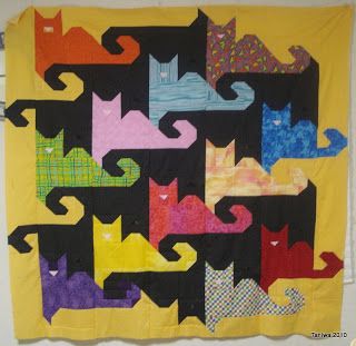 Taniwa: Tessellating cats... done for awhile Tessellation Art, Cat Quilt Block, Tessellation Patterns, Mccalls Quilting, Cat Quilt Patterns, Cat Quilts, Dog Quilts, Cat Quilt, Animal Quilts