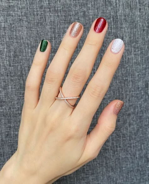 Holiday Nails Multicolor, Christmas Nails Multi Color, Christmas Multicolor Nails, Multi Colored Christmas Nails, Christmas Skittle Nails, Winter Nails Multicolor, Winter Skittle Nails, Multi Color Nail Ideas, December Manicure