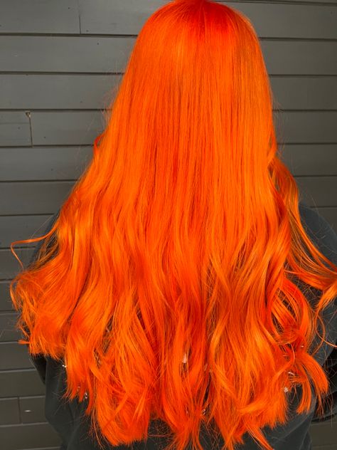 Vibrant Orange Hair, Orange Hair Bright, Neon Orange Hair, Ginger Orange Hair, Long Orange Hair, Orange Hair Color Ideas, Bright Orange Hair, Orange Hair Color, Hairstyles And Colors