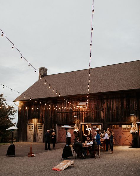 Wedding Reveal | Our Cozy Fall Barn Rehearsal Dinner | Katie's Bliss Campfire Rehearsal Dinner, Bbq Rehearsal Dinner, Wedding Reveal, Dinner Fall, Rehearsal Dinner Looks, Country Club Style, Wedding Foto, Renewal Wedding, Barn Pictures