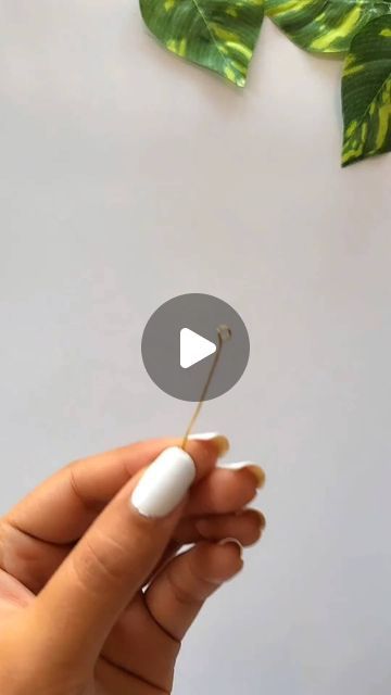 Diy Ear Cuff, Ear Cuff Diy, Wrapping Tutorial, Jewellery Wire, Wire Wrapping Tutorial, Instagram Diy, Bead Weaving, Wire Jewelry, Beauty Tips