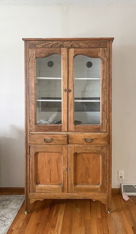 EASY DIY HUTCH MAKEOVER - My Creative Days Antique Hutch Decorating Ideas, Diy Hutch Build, Small Hutch Makeover, Dining Hutch Makeover, Refurbished Hutch Ideas, Antique Hutch Makeover, Painted Hutch Ideas, Kitchen Hutch Makeover, Old Hutch Makeover Ideas