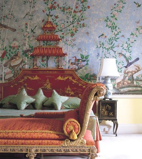 Saturday Inspiration Brocket Hall, Chinese Bedroom, Chinoiserie Interior, Chinese Wallpaper, Chinoiserie Style, Chinoiserie Wallpaper, Chinoiserie Chic, Asian Decor, 인테리어 디자인