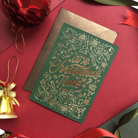 Christmas Envelope Design, Gold Foil Christmas, Luxurious Christmas, Books Design, Laser Cut Cards, Cover Books, Metallic Christmas, Christmas Envelopes, Luxury Card