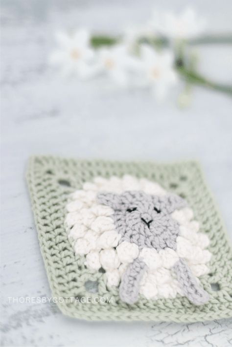 Crochet Sheep Pattern, Zig Zag Crochet, Sheep Pattern, Crochet Sheep, Granny Square Crochet Patterns Free, Crochet Blanket Designs, Haken Baby, Crochet Square Patterns, Granny Squares Pattern