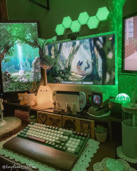 Space Themed Gaming Setup, Jungle Gaming Setup, Kawaii Room Green, Unique Gaming Setup, Pc Gaming Setup Aesthetic Green, Cozy Gaming Setup Green, Dark Green Pc Setup, Green And White Pc Setup, Green Pc Build