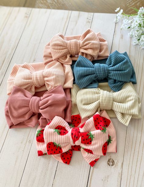 🔸Super soft hand made bow headband for baby girl.   It is suitable for preemie and smaller than average size newborn.   🔸Headband is about 10 inches around un-stretched.  It stretches out to be about 13 inches around so it can be enjoyed as baby grows. The band is about 2.5 inches wide and can be scrunched to make it narrower.  Bow is about 4 inches across, and is hand-tied and not glued or sewn on.  🔸Bow can be displayed in 2 styles - with tails out or tucked in.  Headband will be shipped wi Baby Fabric Headband, Baby Headband Bow, Newborn Bows Headband Beautiful Bows Boutique, Newborn Headband Bow, Baby Hair Bows Headbands, Newborn Bows, Baby Head Wrap, Preemie Babies, Baby Girl Bows